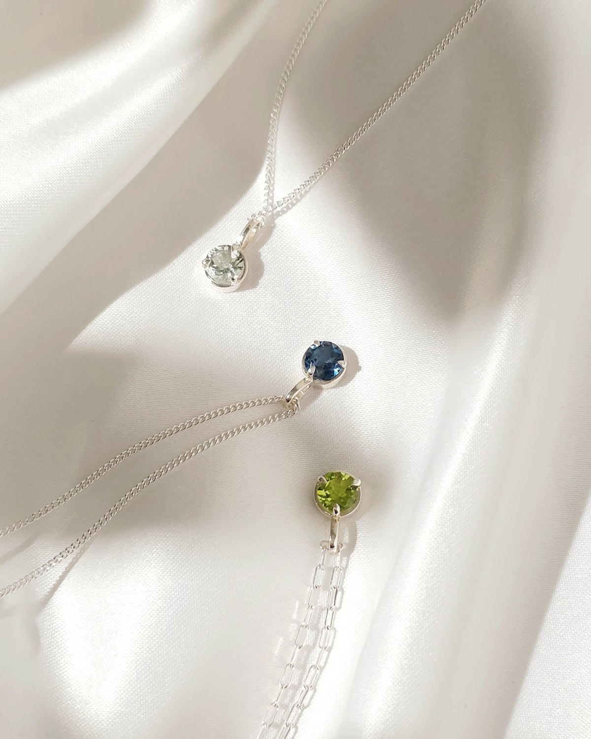 Round Solitaire Stone necklace or Pendant - Silver