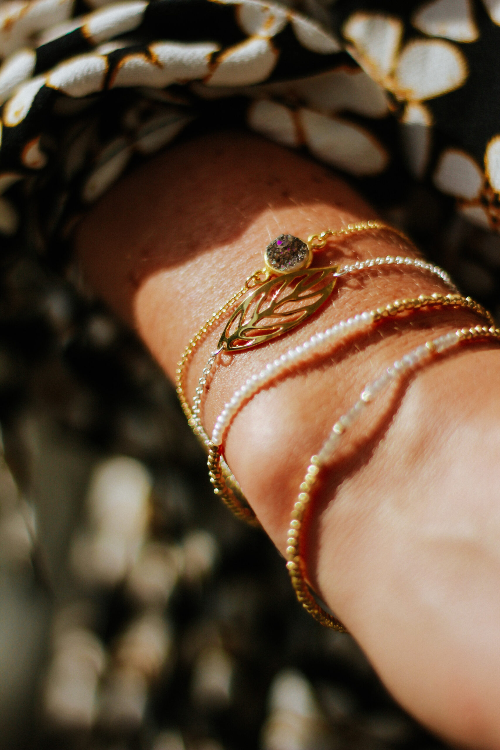 Leaf bracelet