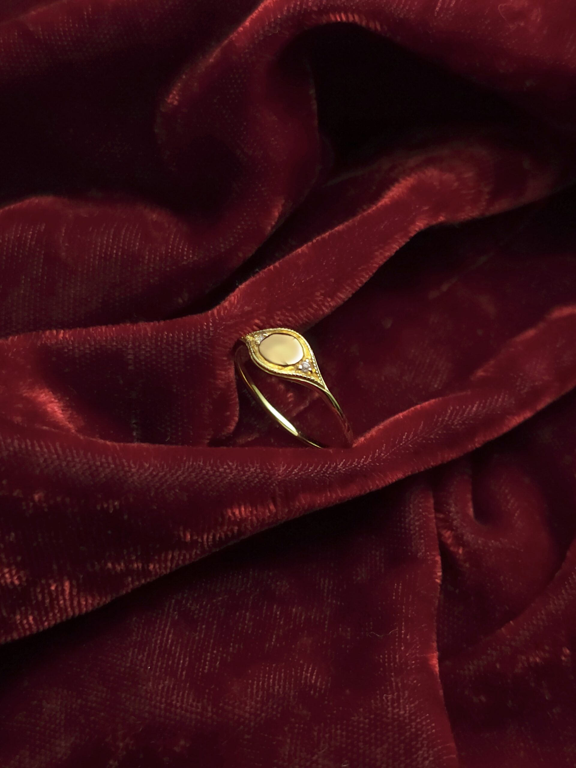 Eleanor's Signet Ring
