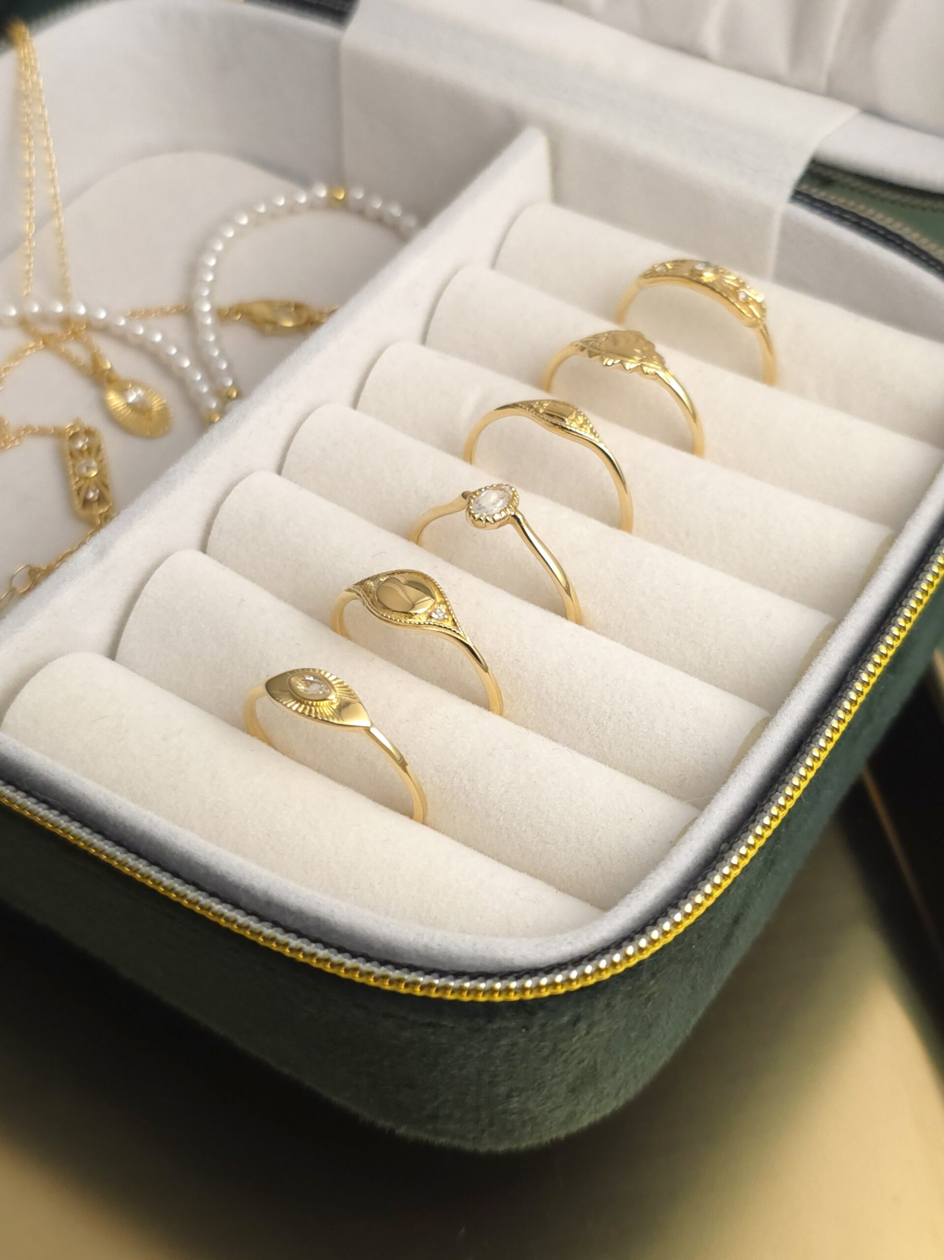 Helena's Signet Ring
